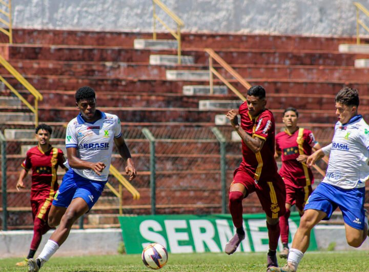 Sertãozinho empata em casa